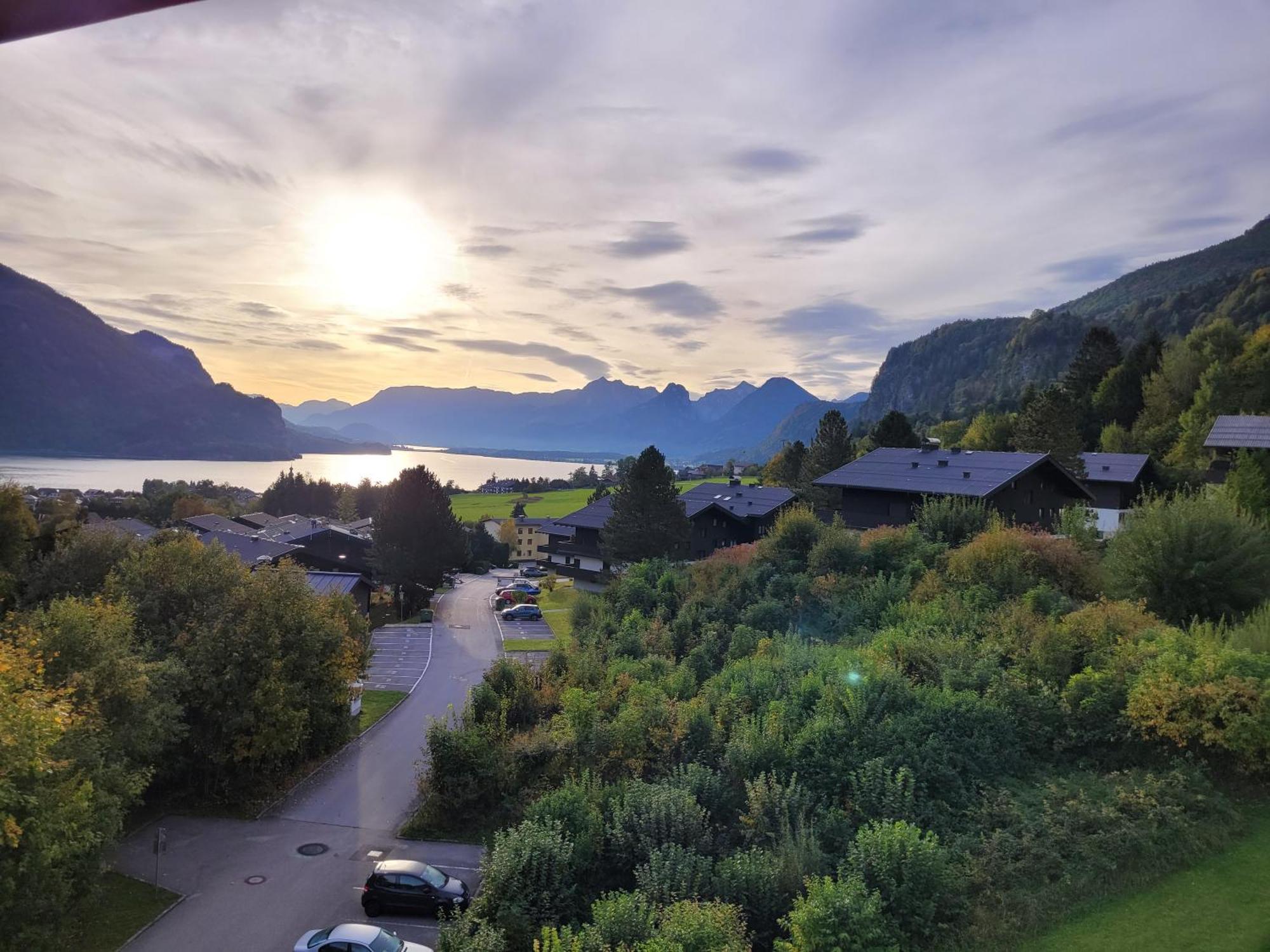 Einraum Mit Berg- Und Seeblick * Sankt Gilgen